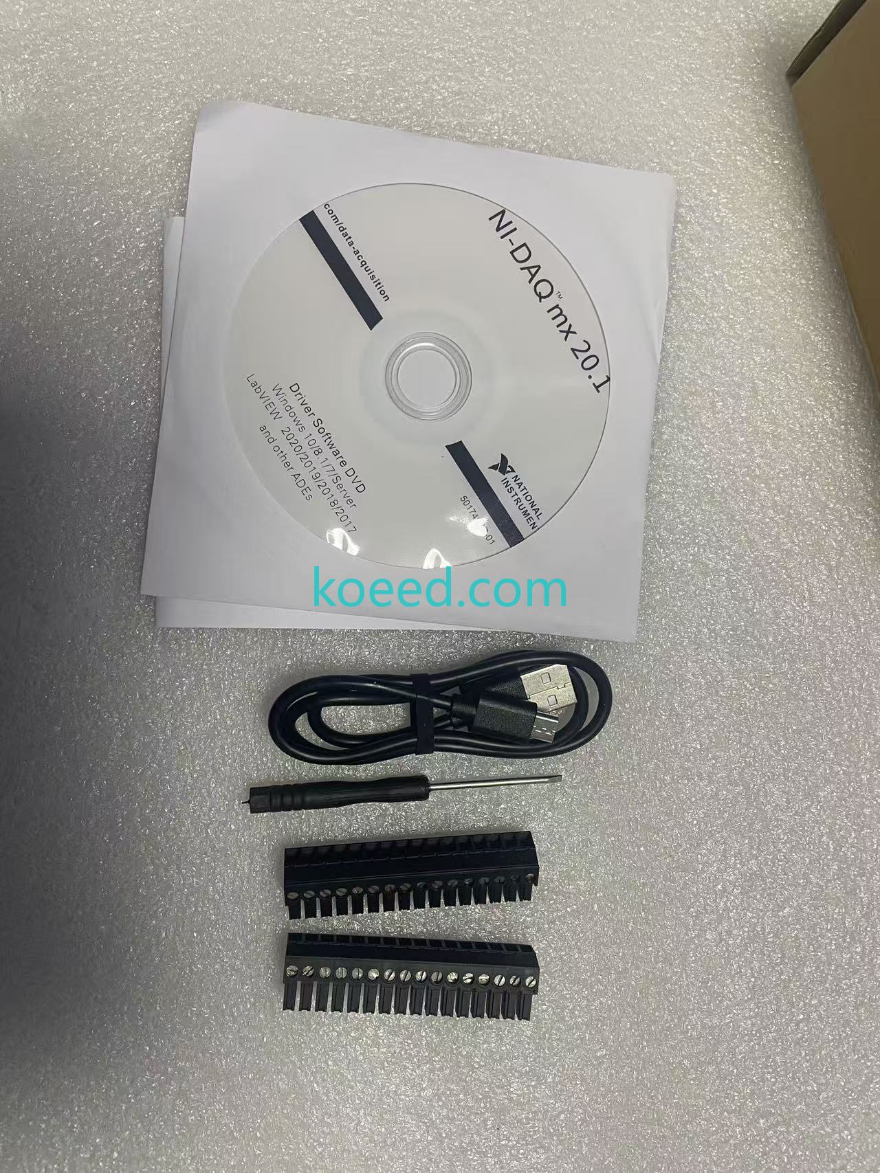 USB-6001 154424C-03L - Koeed Fashion View